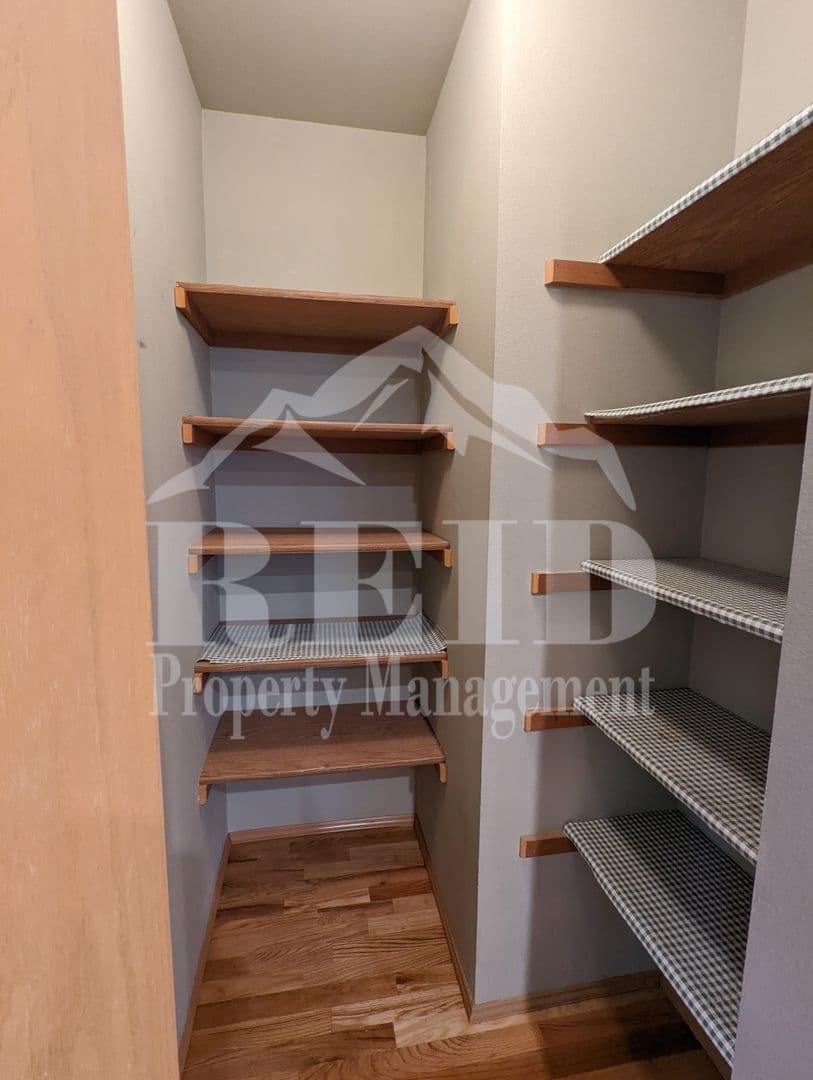Port Orchard House: 7027 Killeen PL SW