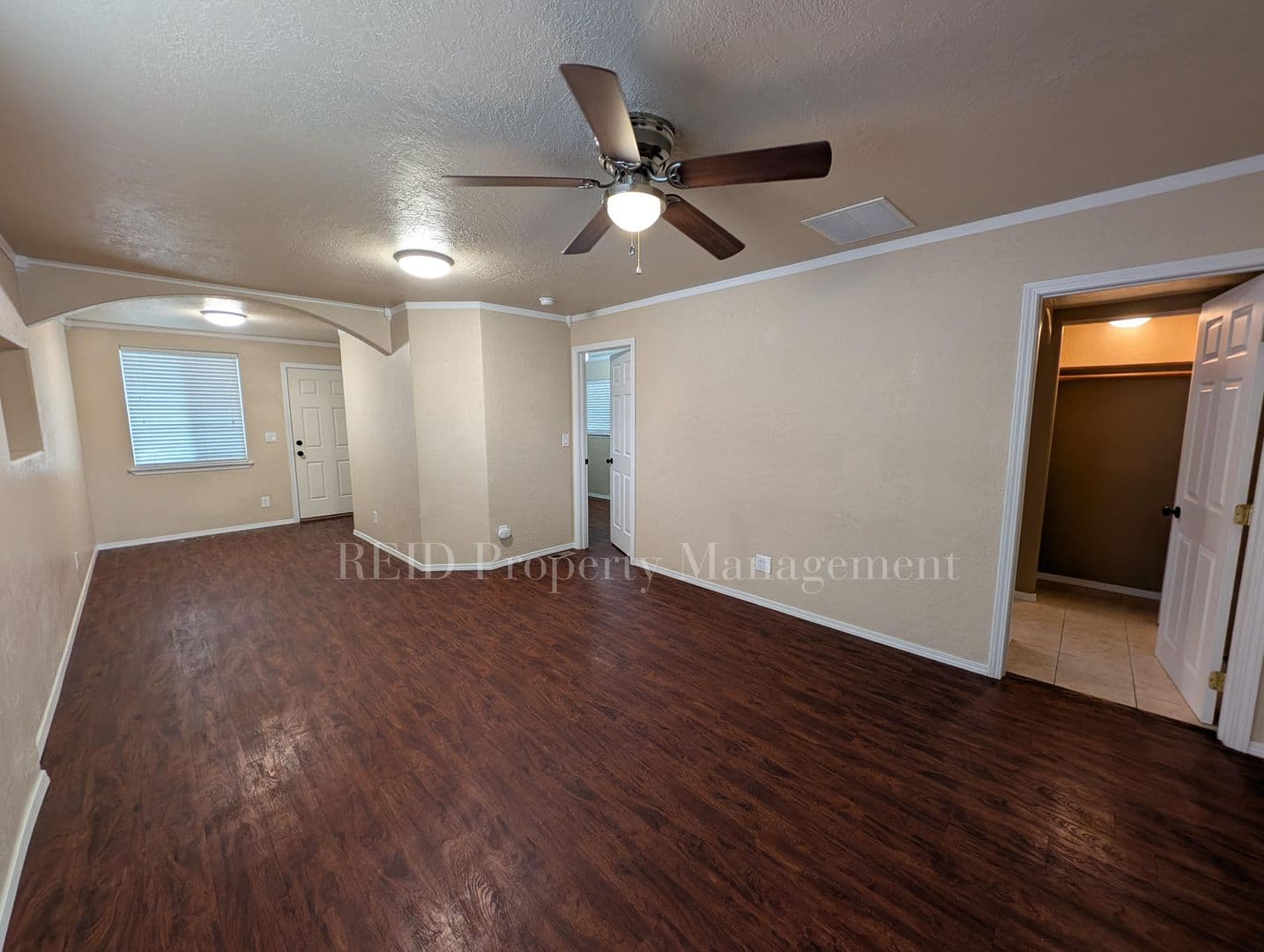 Bremerton House: 657 Pleasant Ave