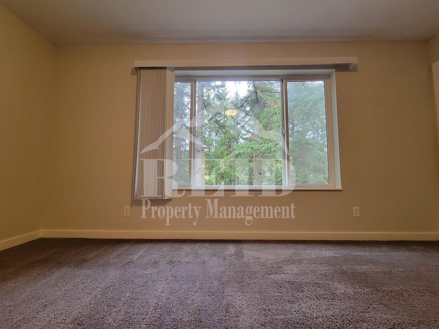 Silverdale House: 10309 Frontier Pl. NW