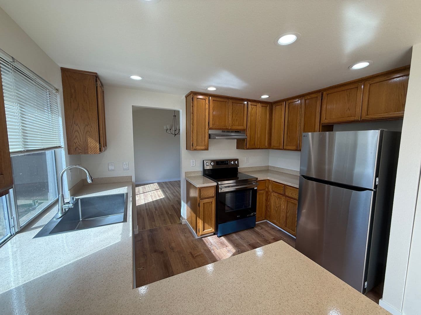 Silverdale House: 10242 Ashley Circle NW