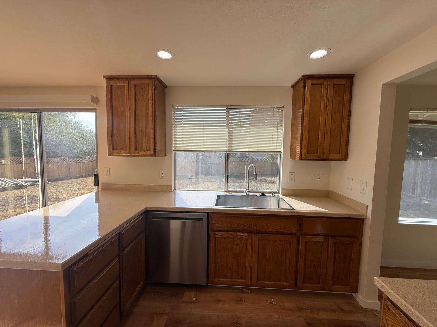 Silverdale House: 10242 Ashley Circle NW