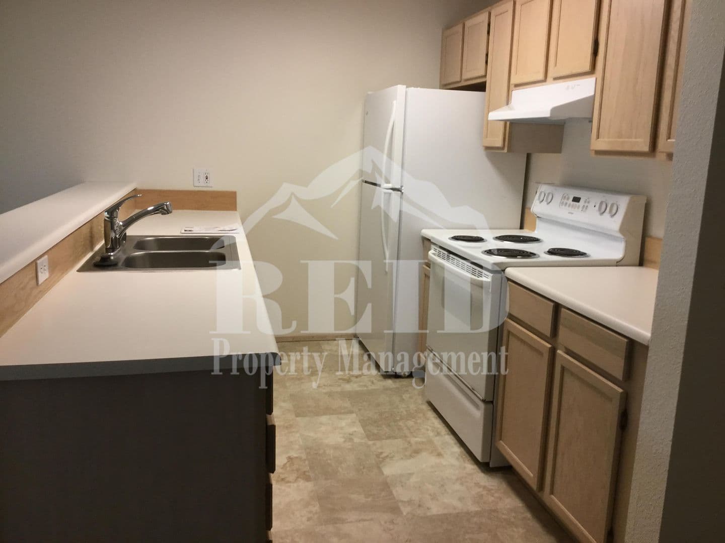 Silverdale Townhome: 12949 Granite Lane #105