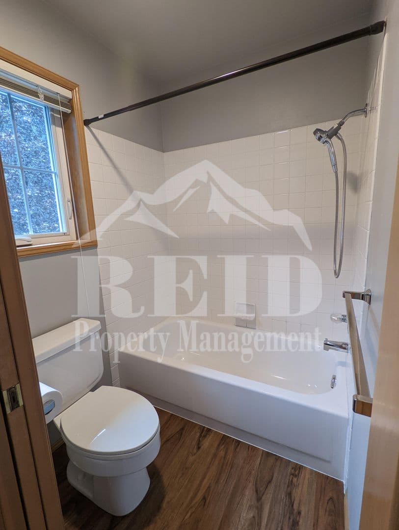 Port Orchard House: 7027 Killeen PL SW