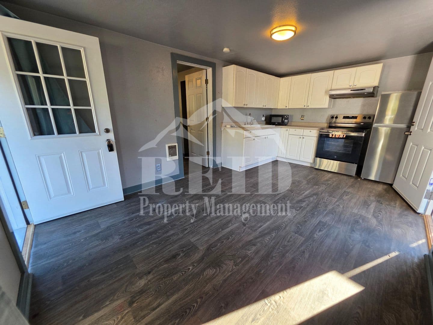 Bremerton House: 4820 Peters St
