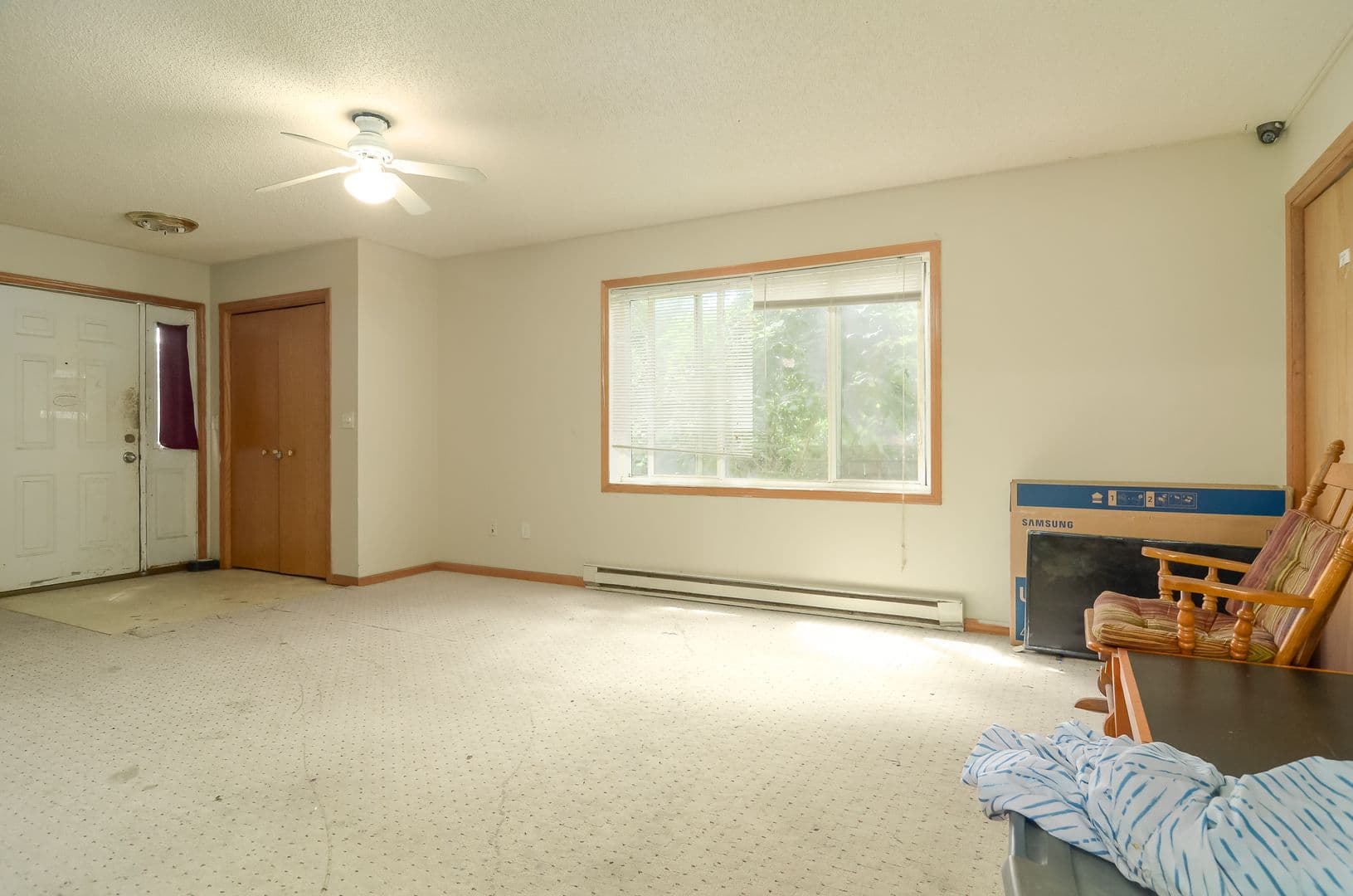 Minneapolis Apartment: 1030 Knox Ave N