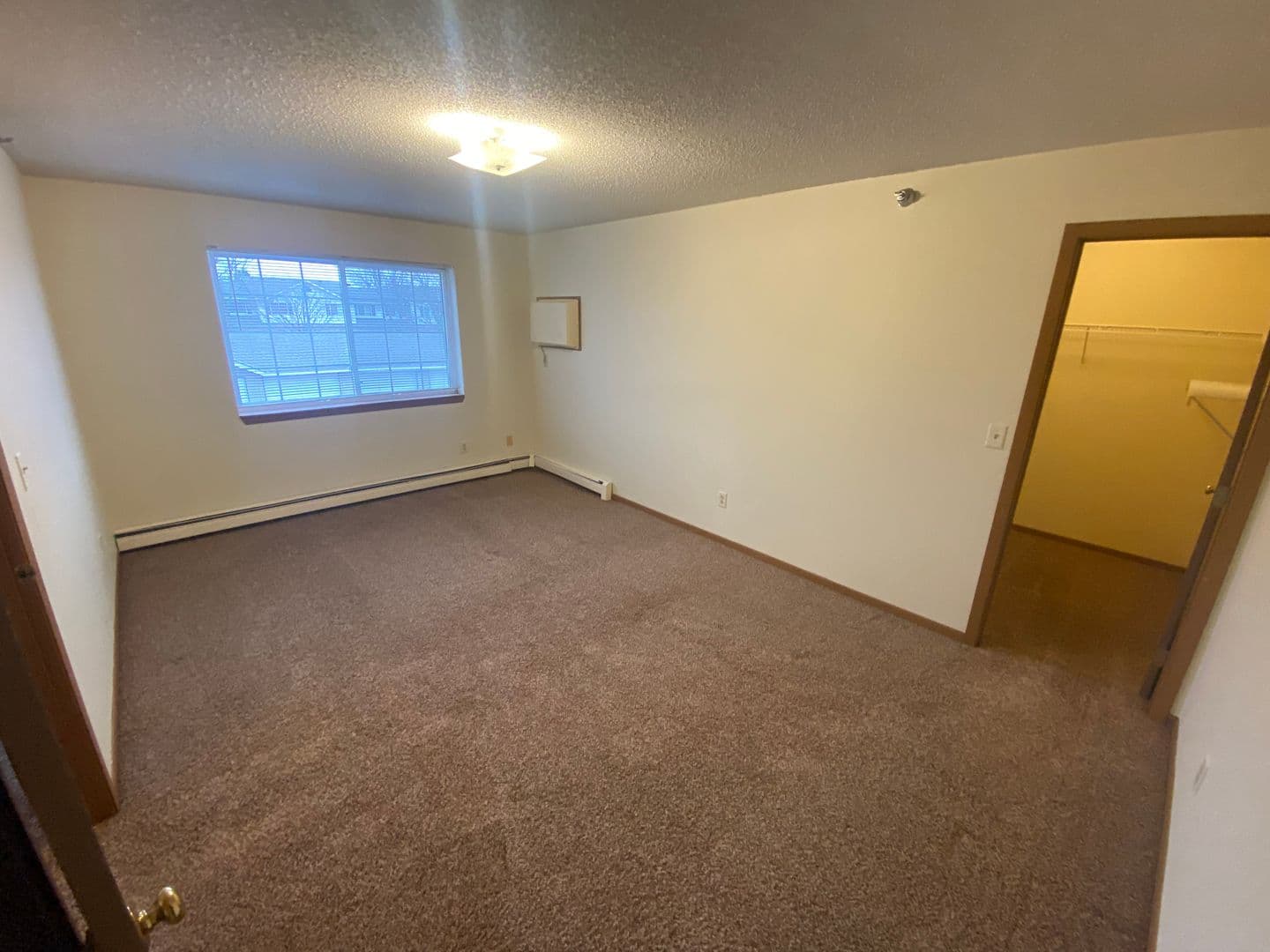 Shakopee House: 1269 Taylor St #2