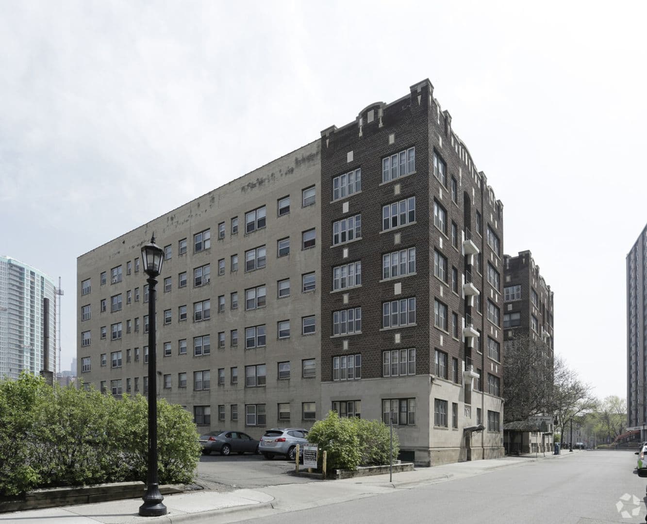 Minneapolis Apartment: 230 Oak Grove Street