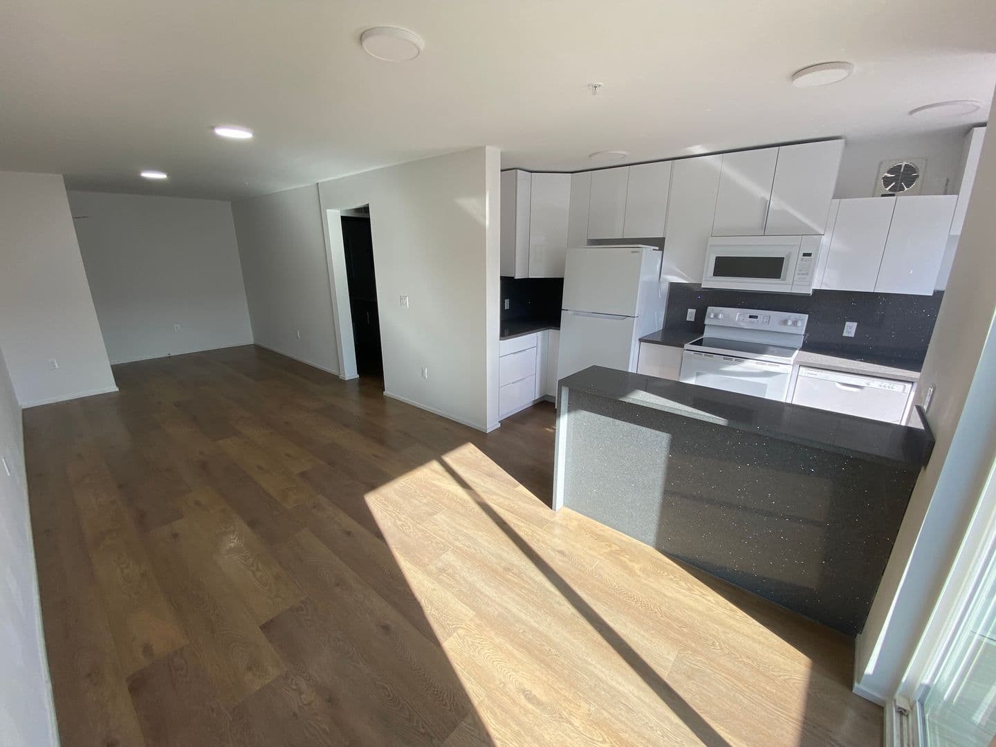 Minneapolis Apartment: 2944 17th Ave South