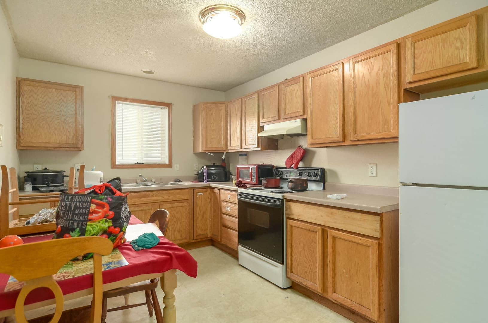 Minneapolis Apartment: 1030 Knox Ave N