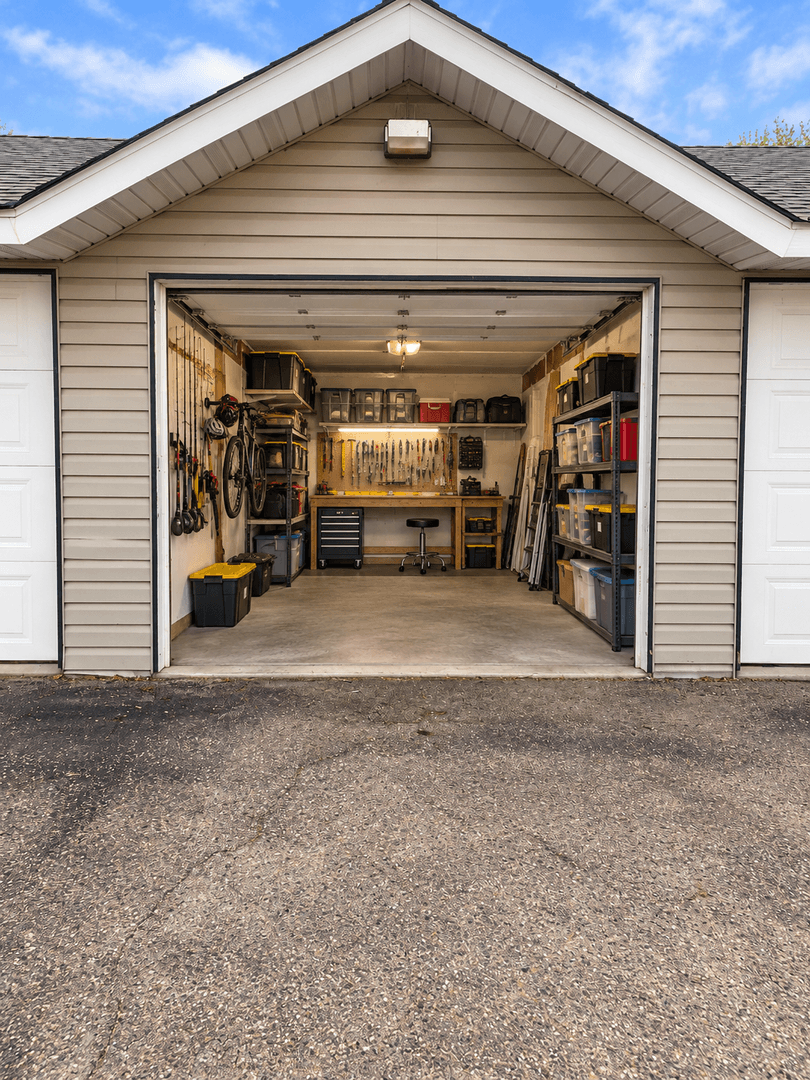 Shakopee House: 1269 Taylor St #2