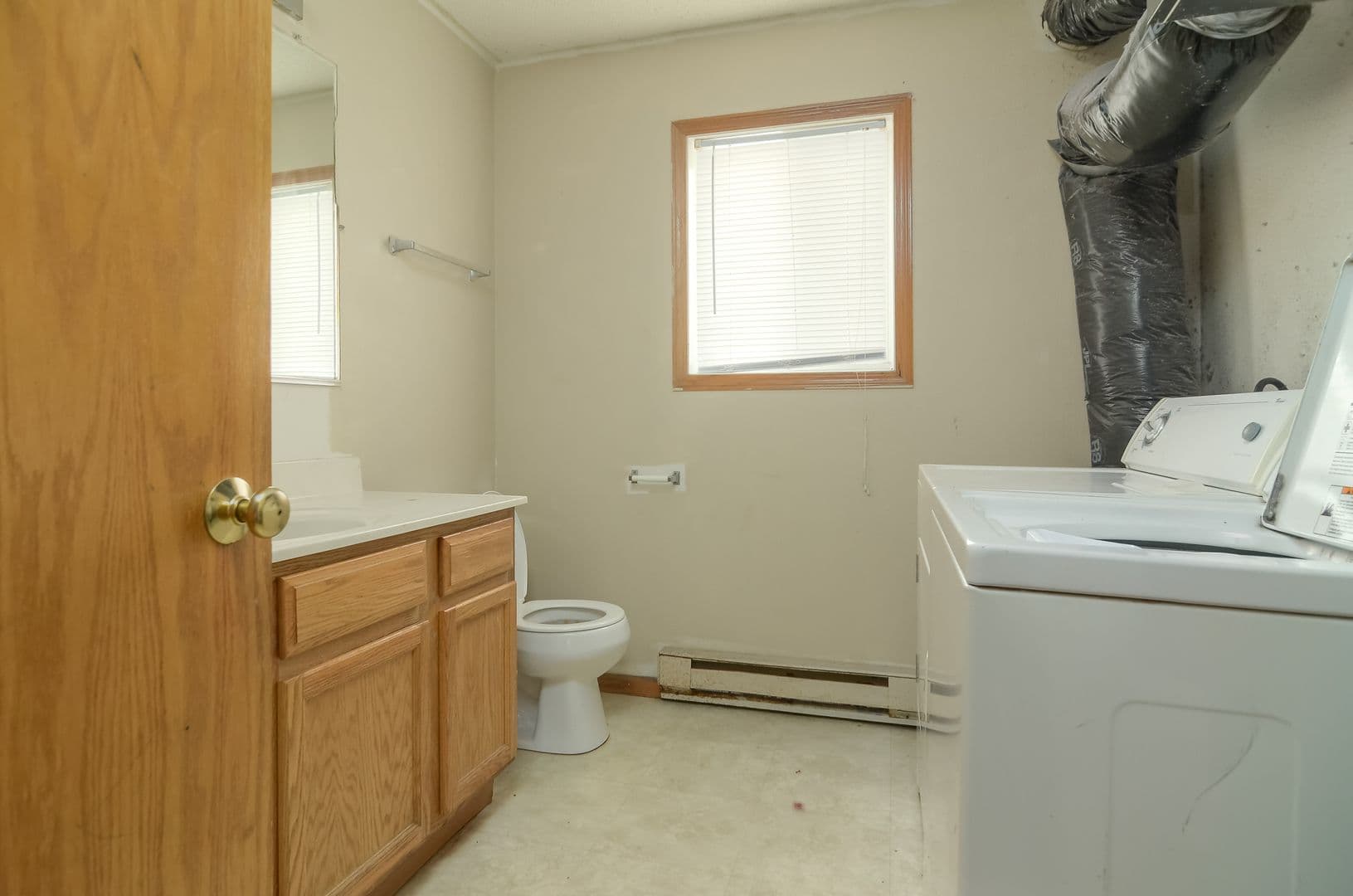 Minneapolis Apartment: 1030 Knox Ave N