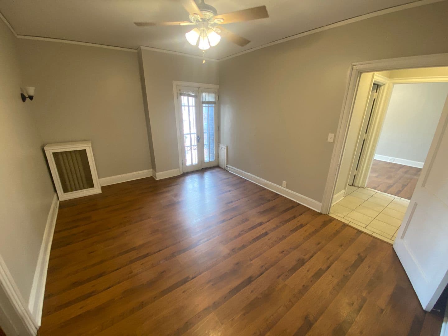 Minneapolis Apartment: 230 Oak Grove Street