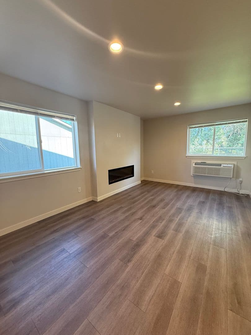 Yakima Townhome: 47 Samantha Court