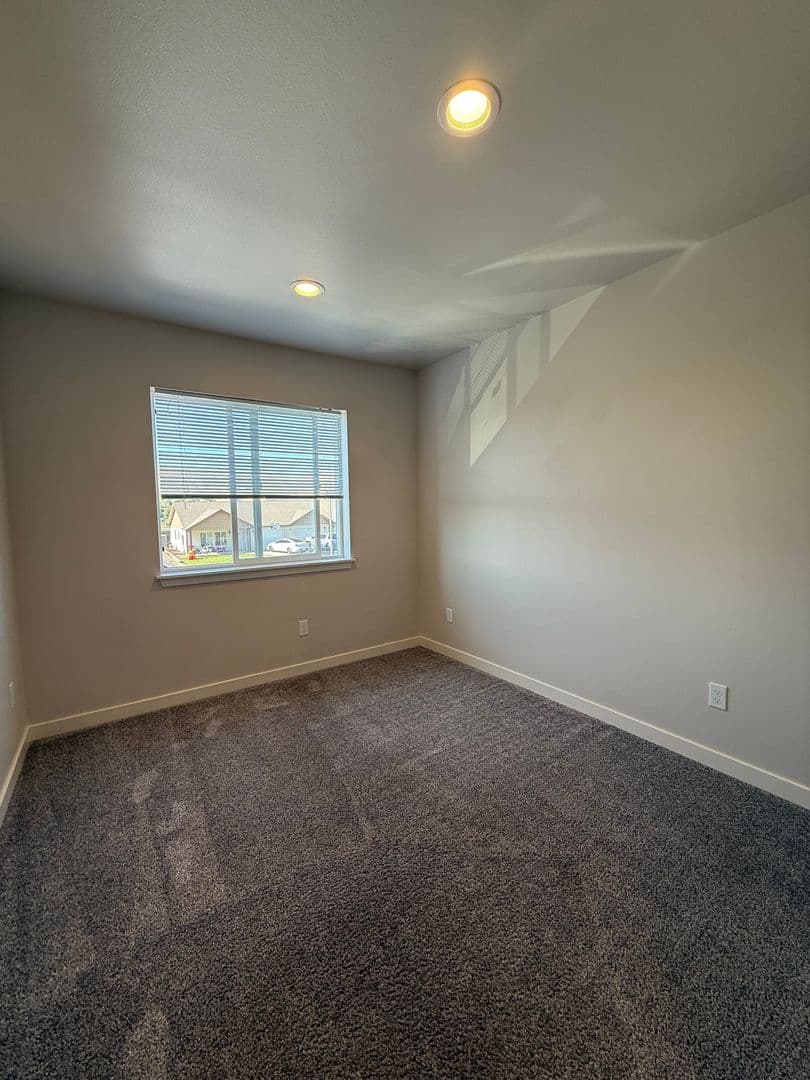 Yakima Townhome: 47 Samantha Court