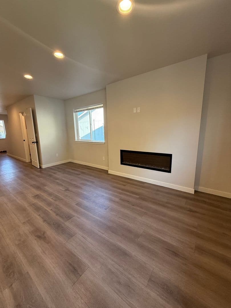 Yakima Townhome: 47 Samantha Court
