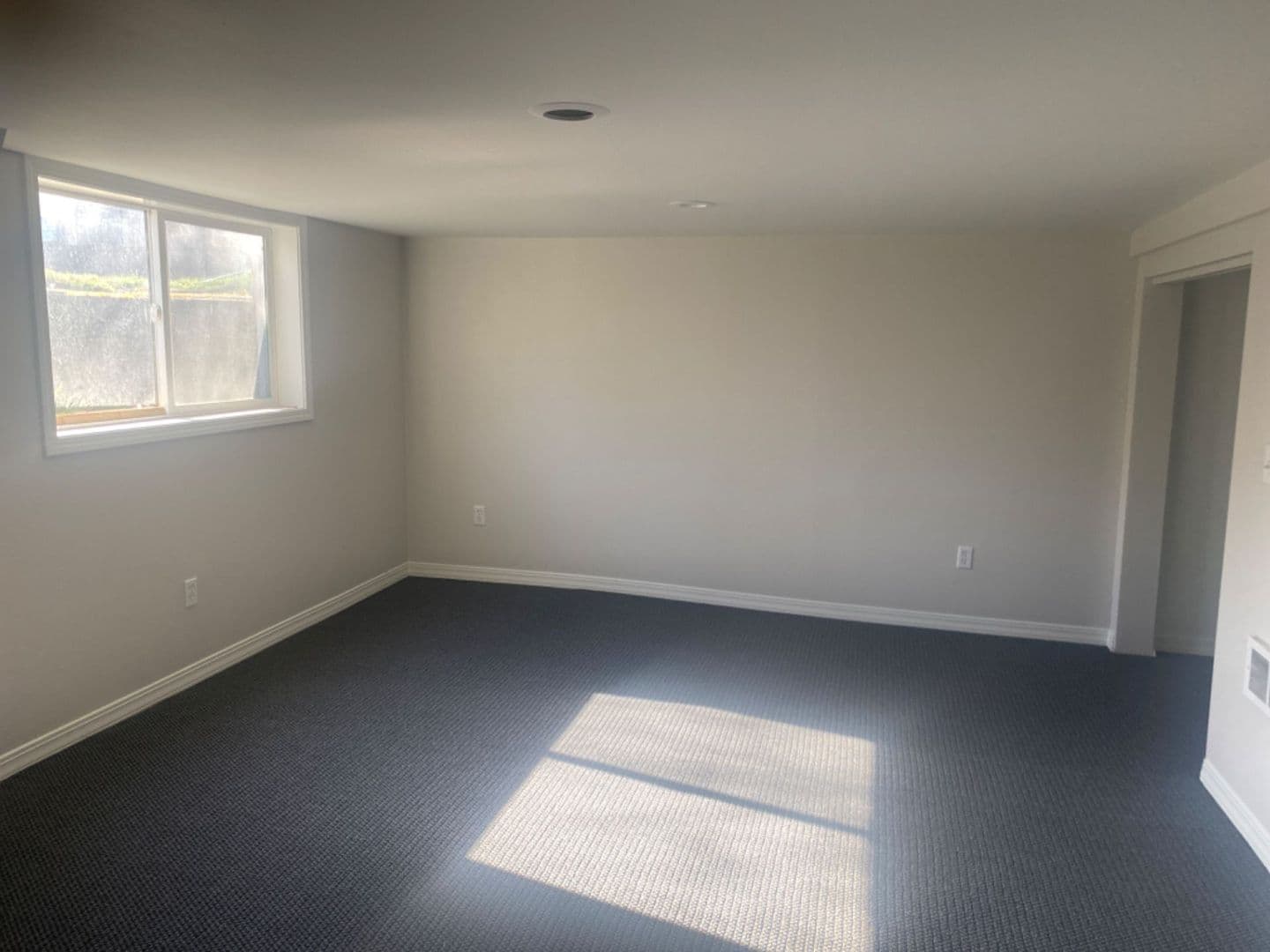 Tacoma House: 715 N. Union