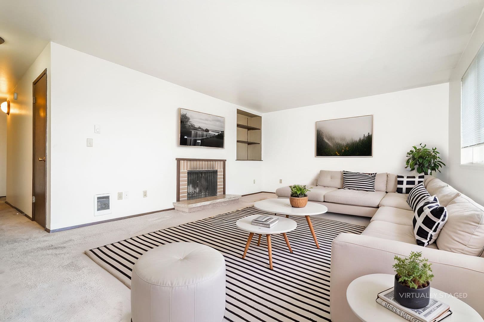 University Place Apartment: 2602-2618 Cascade Pl W