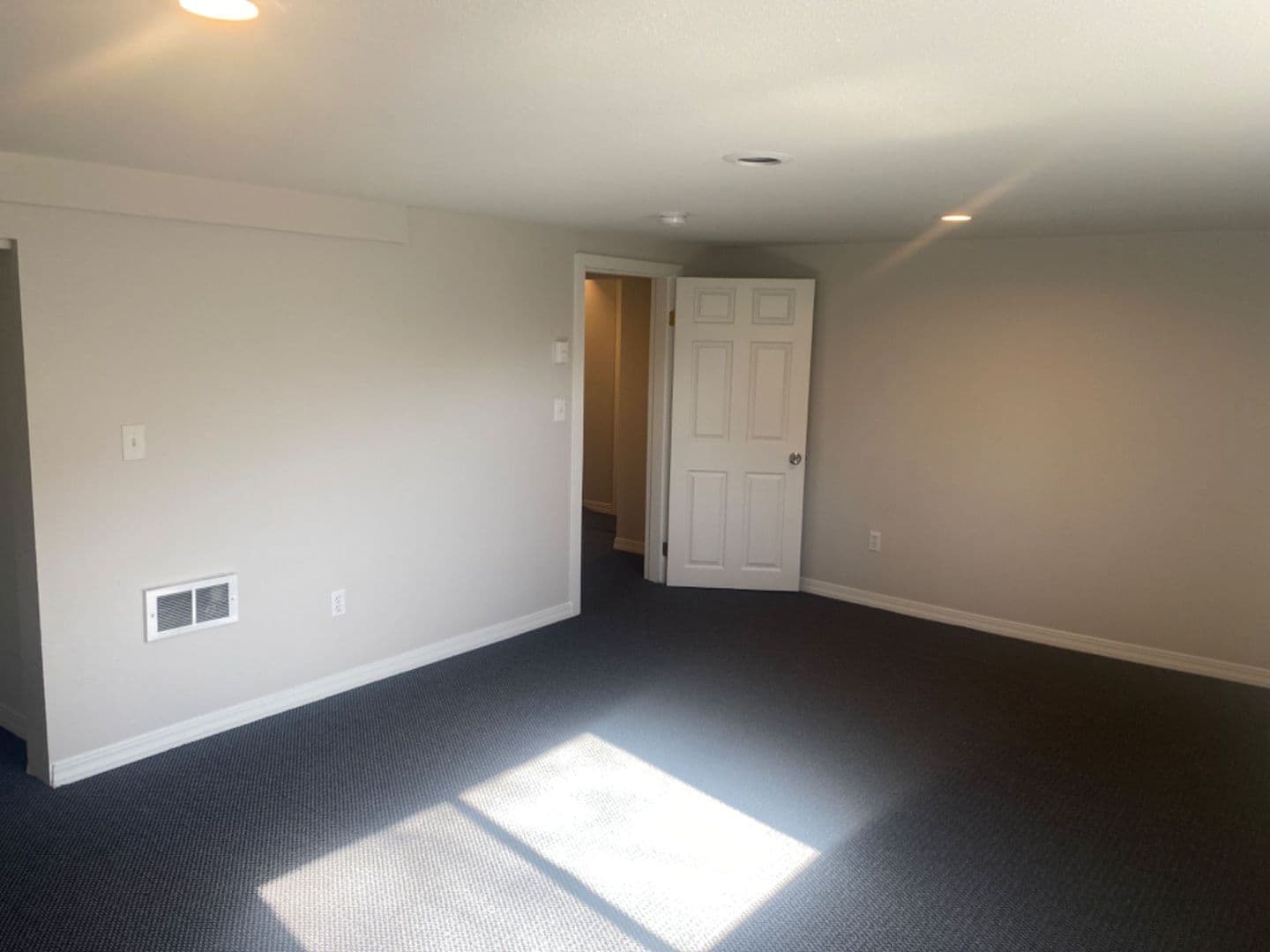 Tacoma House: 715 N. Union