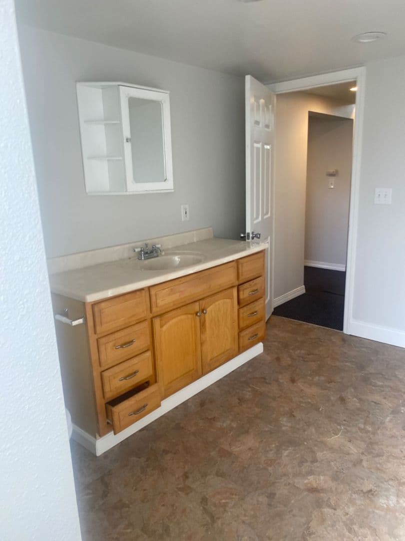 Tacoma House: 715 N. Union
