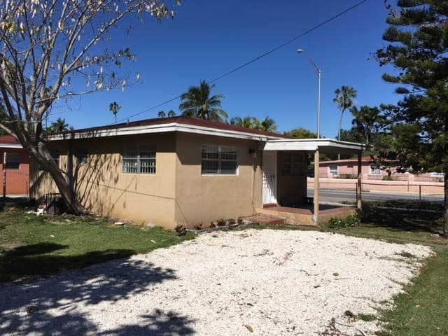Miami Apartment: 8100 NW 1st Place