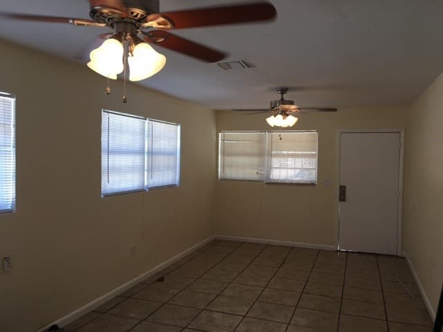 Miami Apartment: 8100 NW 1st Place