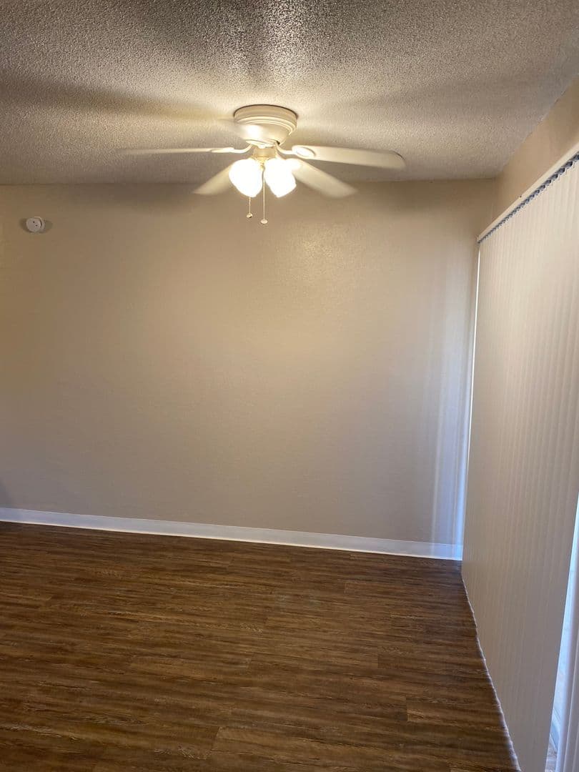 Midland Apartment: 2800 W. Illinois
