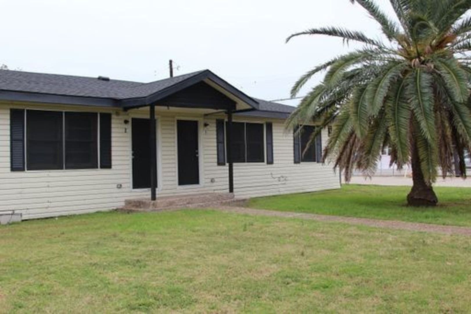 Corpus Christi Apartment: 4625 Kostoryz Rd. 108