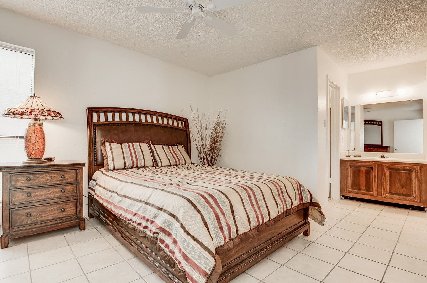 Midland Apartment: 1212 E. Wadley Ave