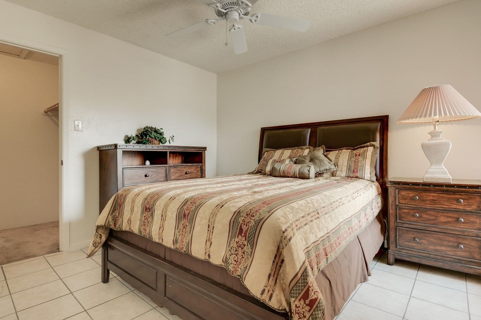 Midland Apartment: 1212 E. Wadley Ave