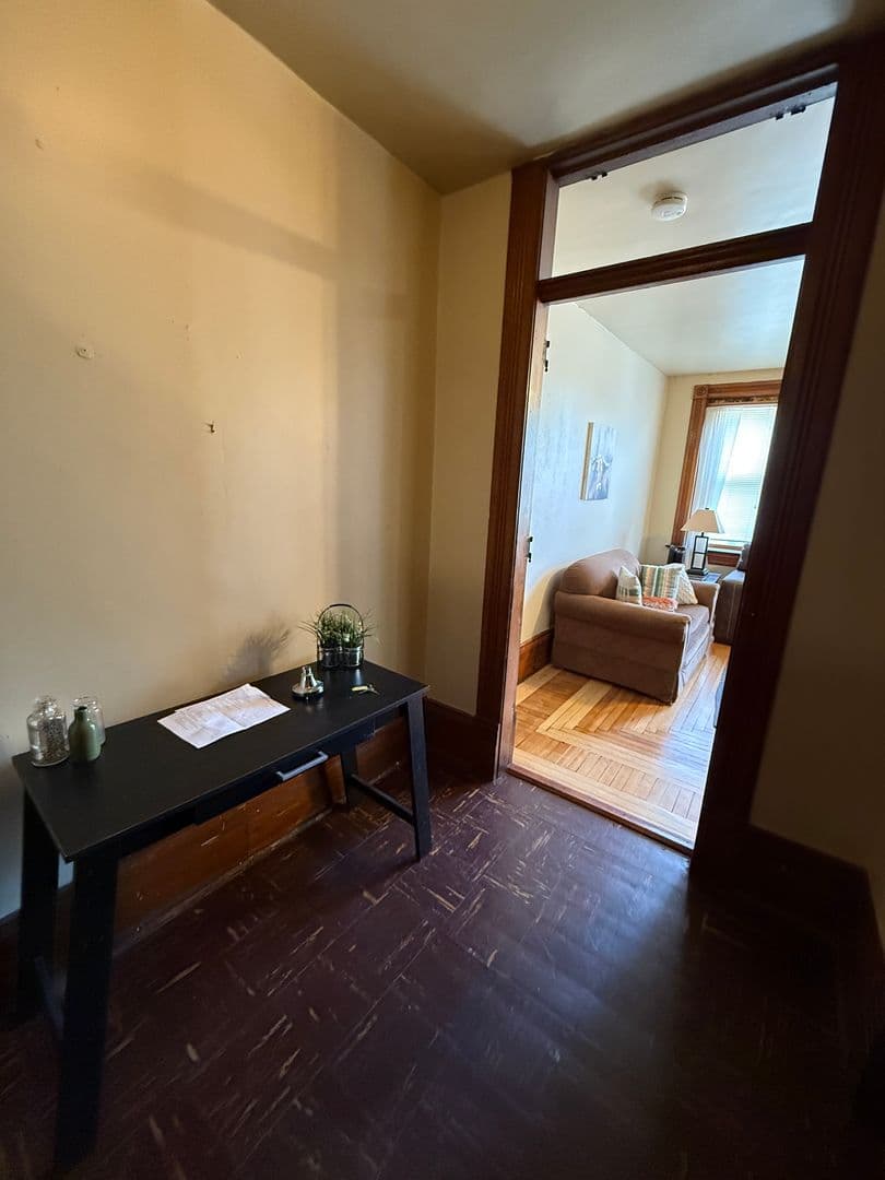Tomah Apartment: 107 Monroe Ave - 4