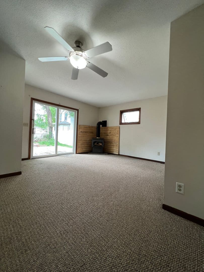 La Crosse Apartment: 824 Johnson Street