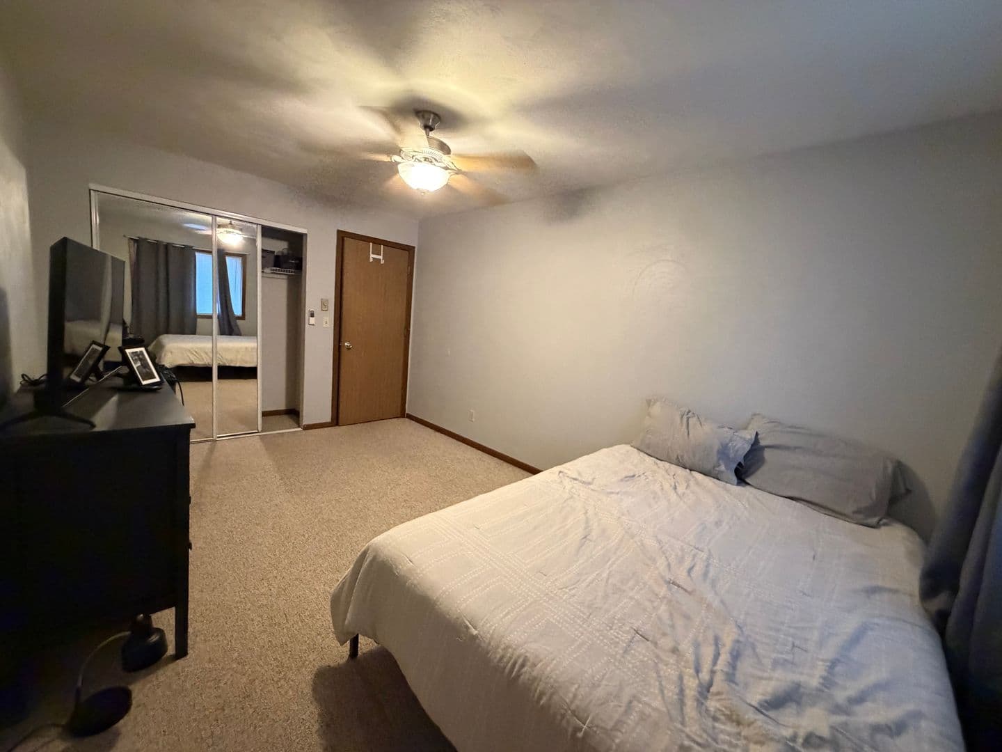 La Crosse Apartment: 410 10th St N - Apt 08