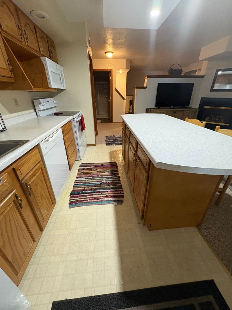 Tomah Apartment: 1200 Lakeview Drive