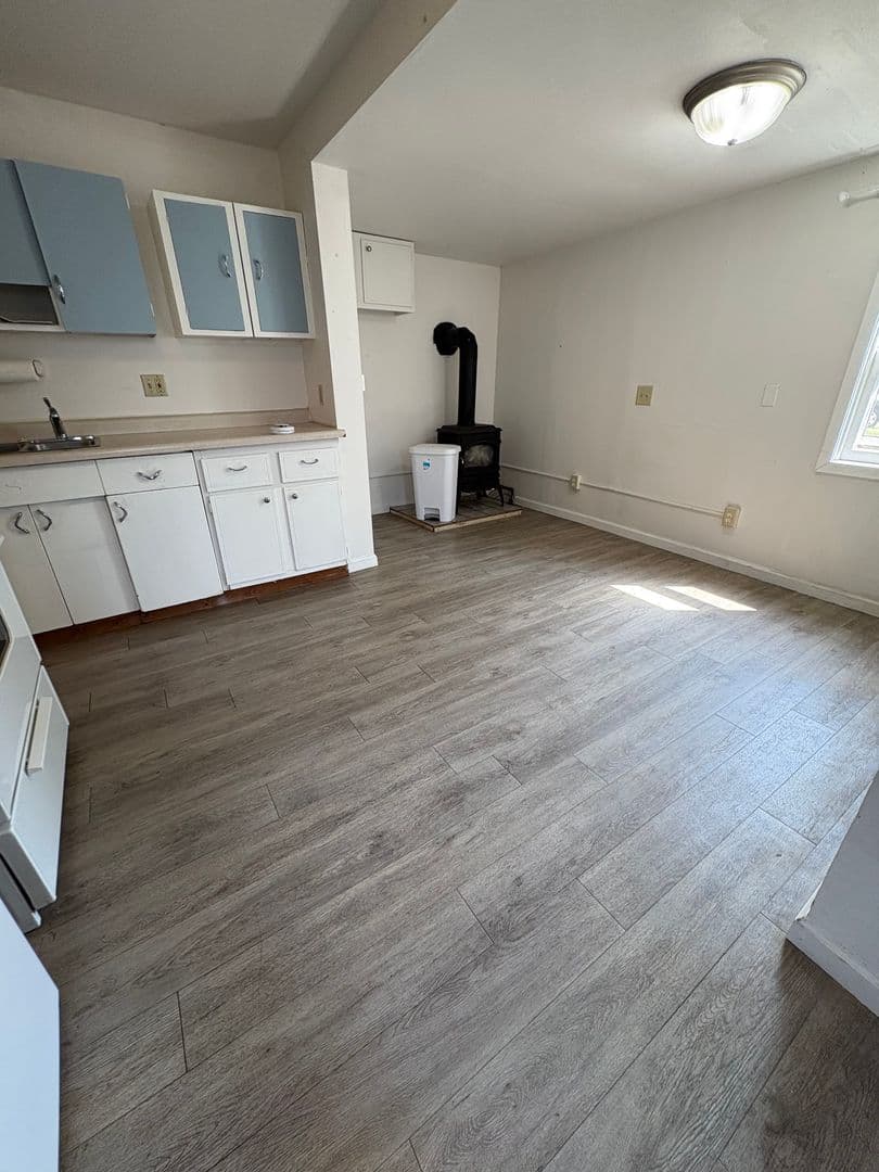 La Crosse Apartment: 608 9th St N