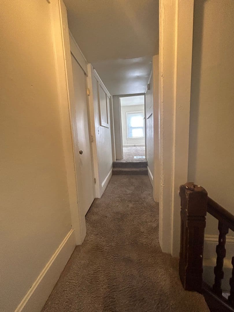 La Crosse Apartment: 137 9th St S
