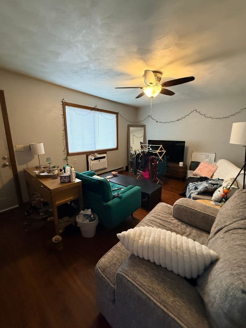 La Crosse Apartment: 410 10th St N - Apt 04