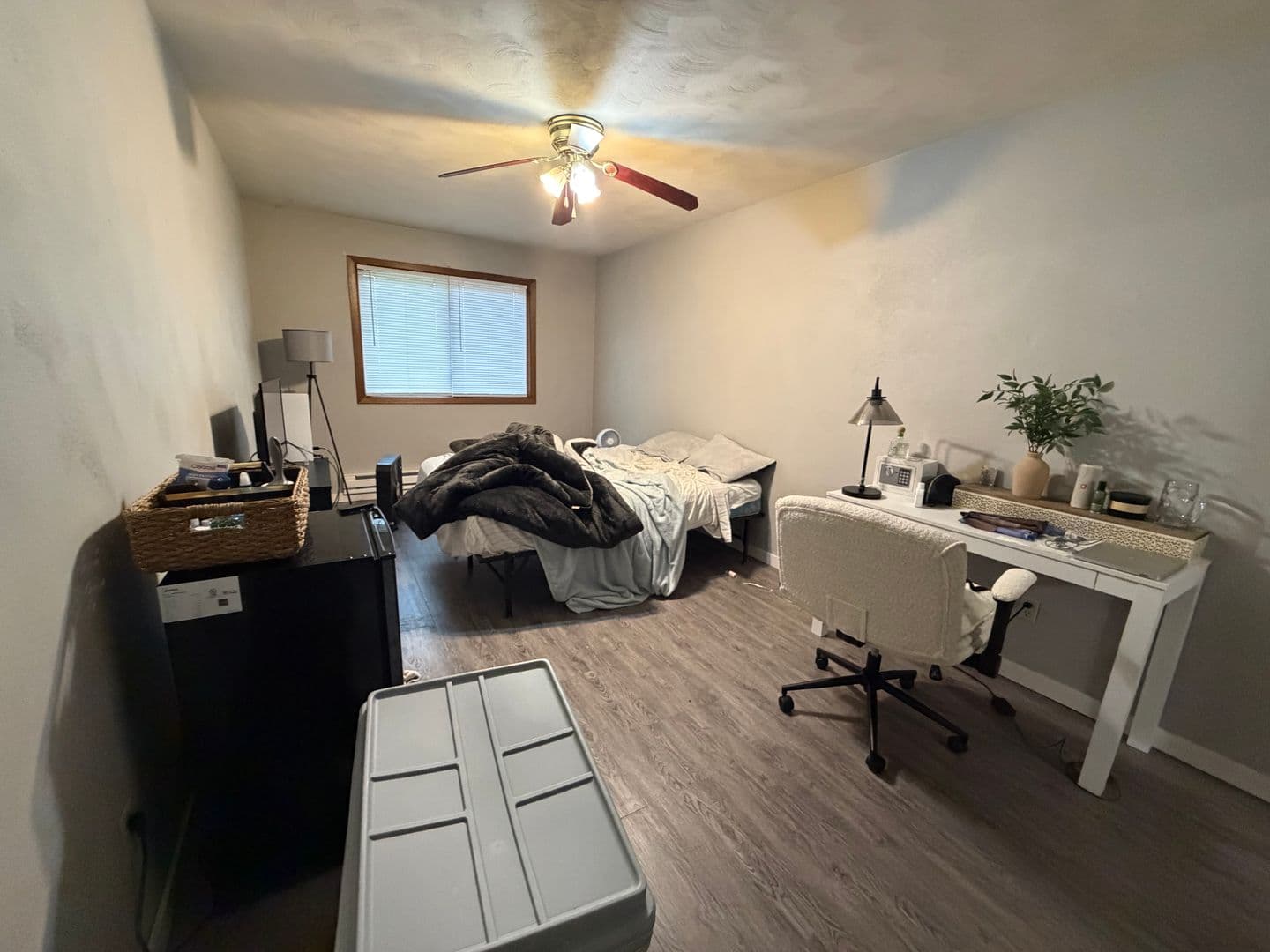 La Crosse Apartment: 410 10th St N - Apt 05