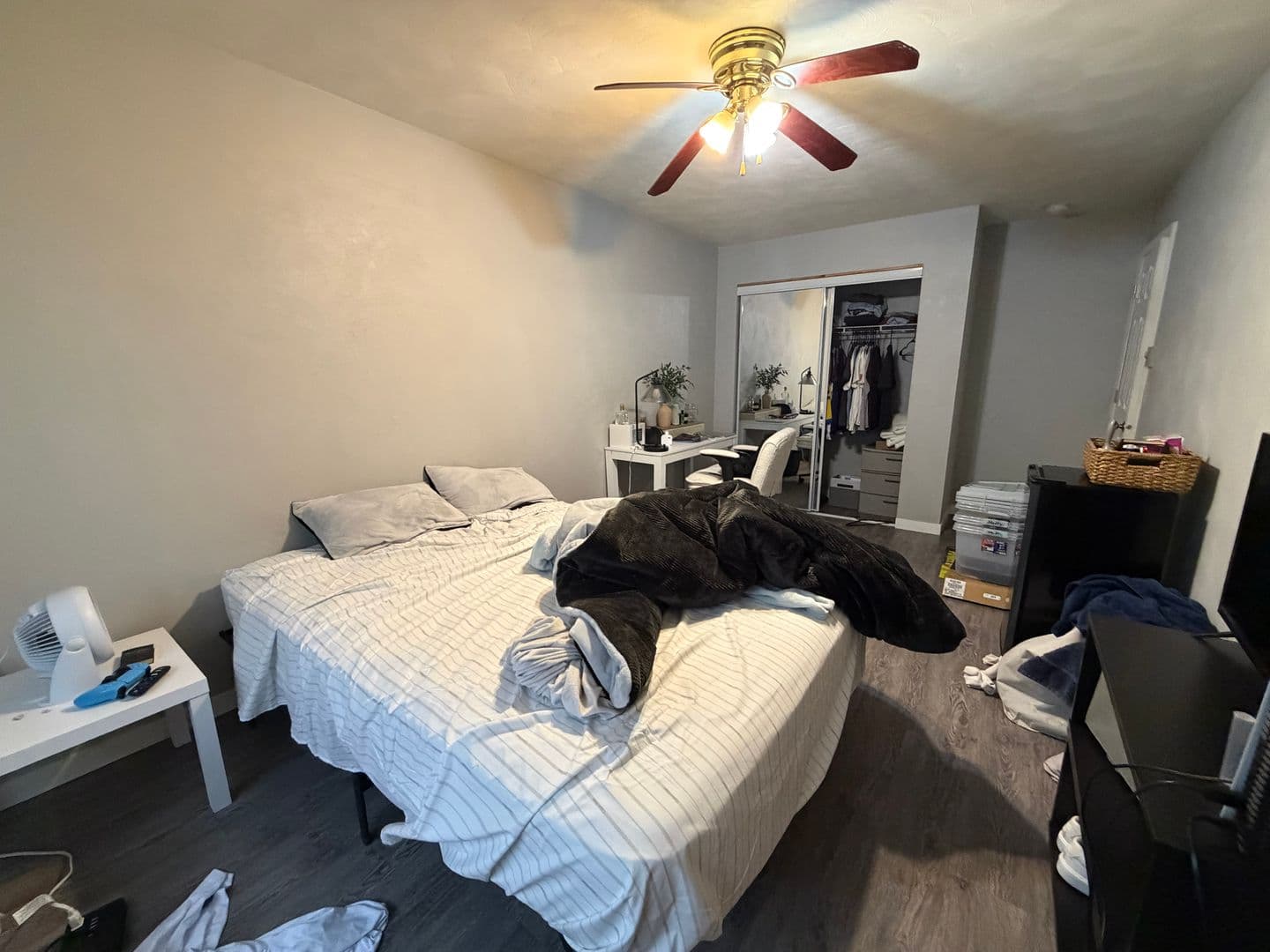 La Crosse Apartment: 410 10th St N - Apt 05