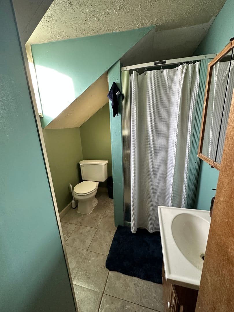 La Crosse Apartment: 1016 Zeisler
