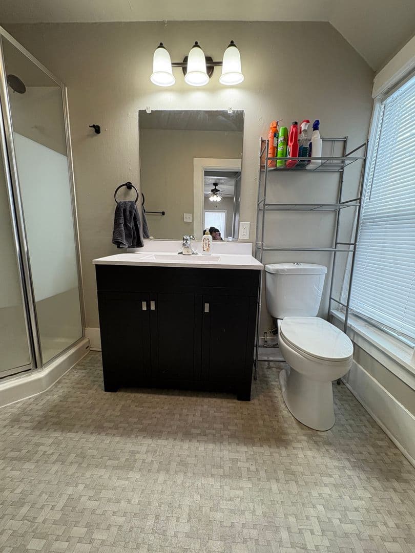 Tomah Apartment: 301 Kilbourn Ave