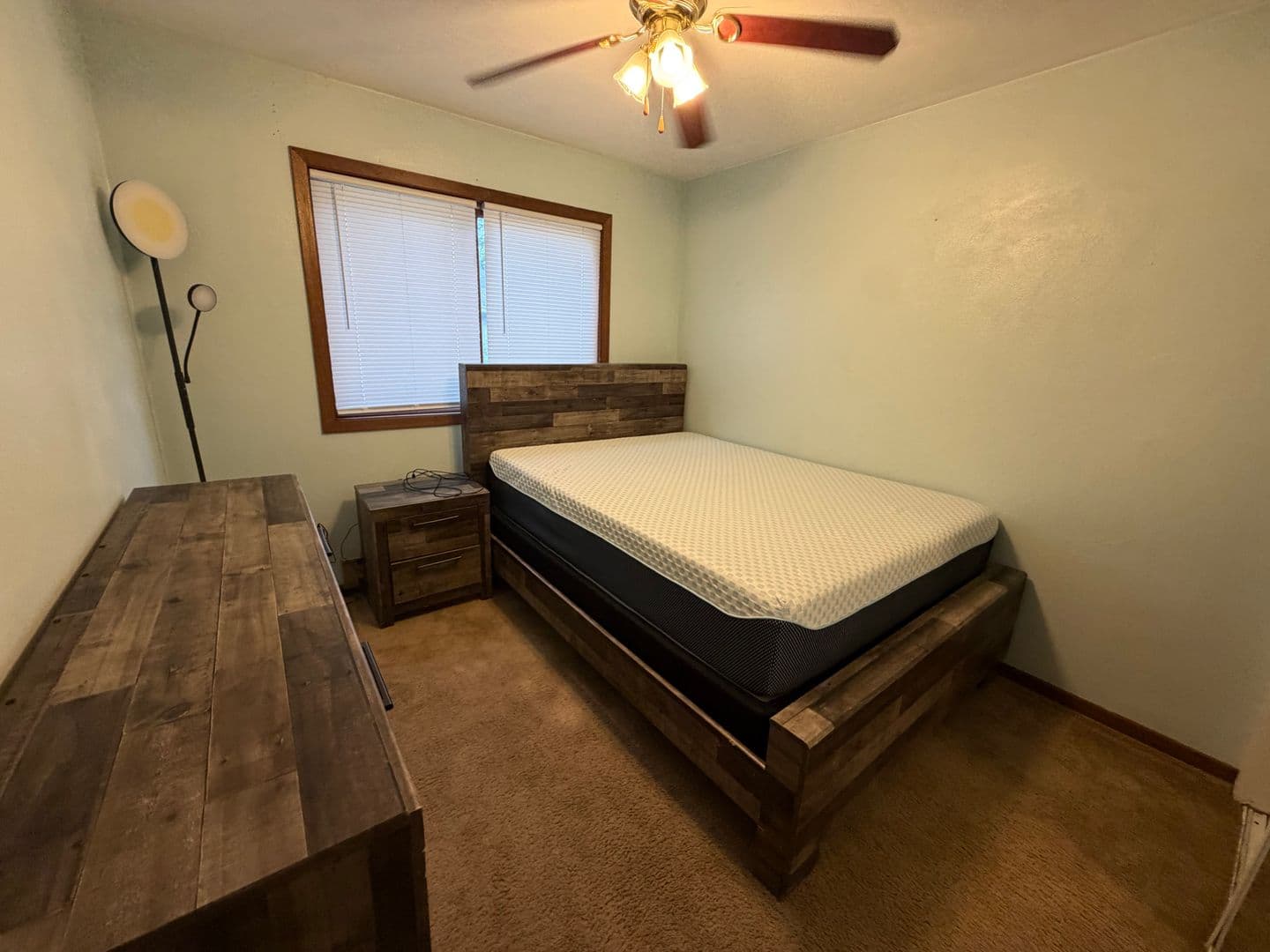 La Crosse Apartment: 410 10th St N - Apt 01