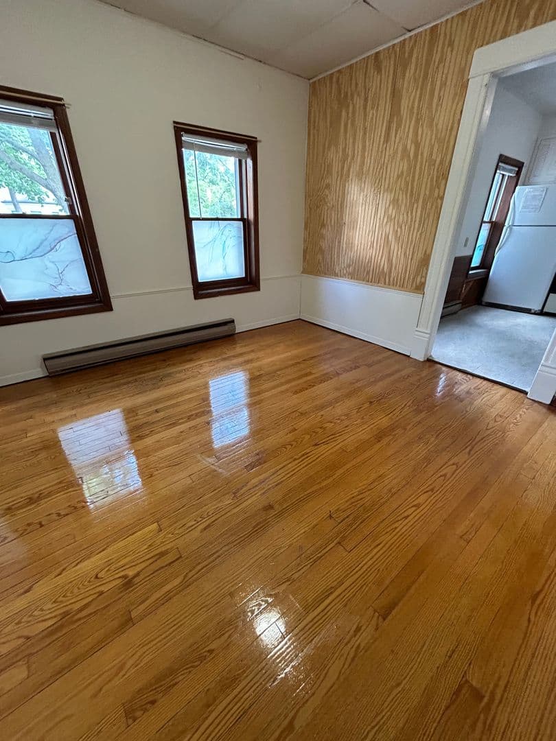 La Crosse Apartment: 830 Cass St