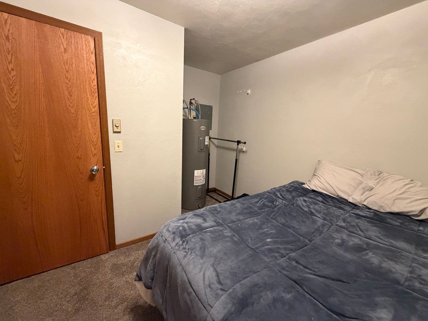 La Crosse Apartment: 410 10th St N - Apt 08