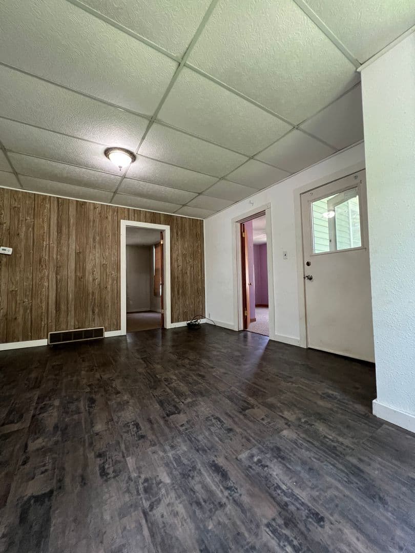 La Crosse Apartment: 824 Johnson Street