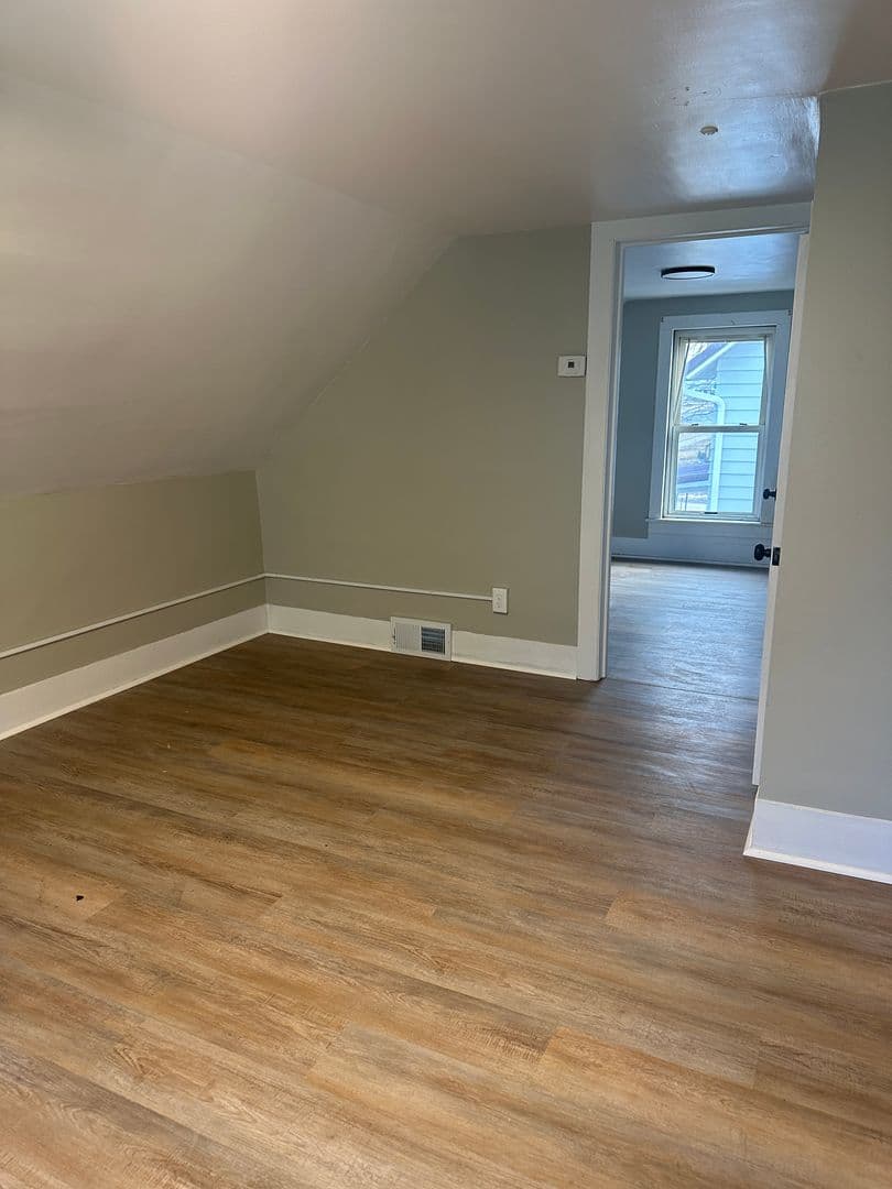 Tomah Apartment: 1317 Stoughton Ave