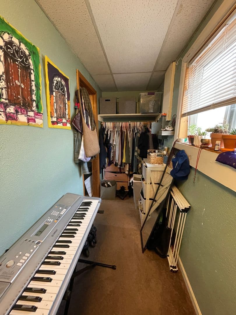 La Crosse Apartment: 1018 Pine Street #1