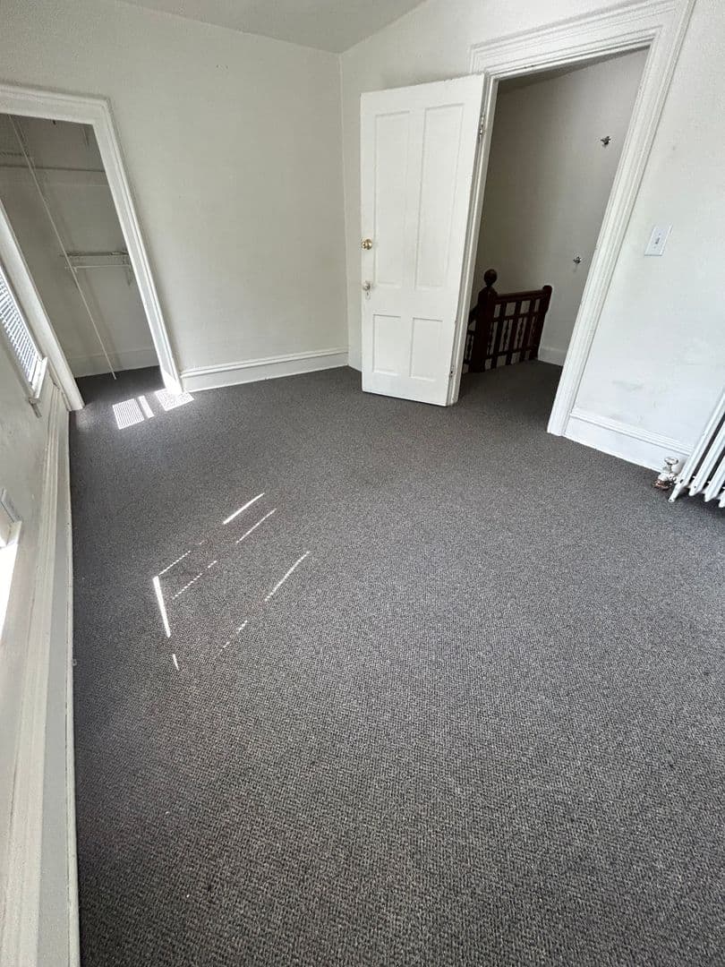 La Crosse Apartment: 405 10th St S