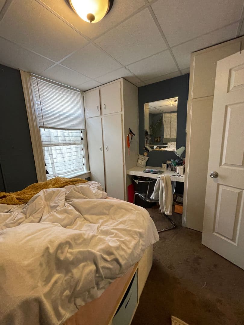 La Crosse Apartment: 1018 Pine Street Apt 7