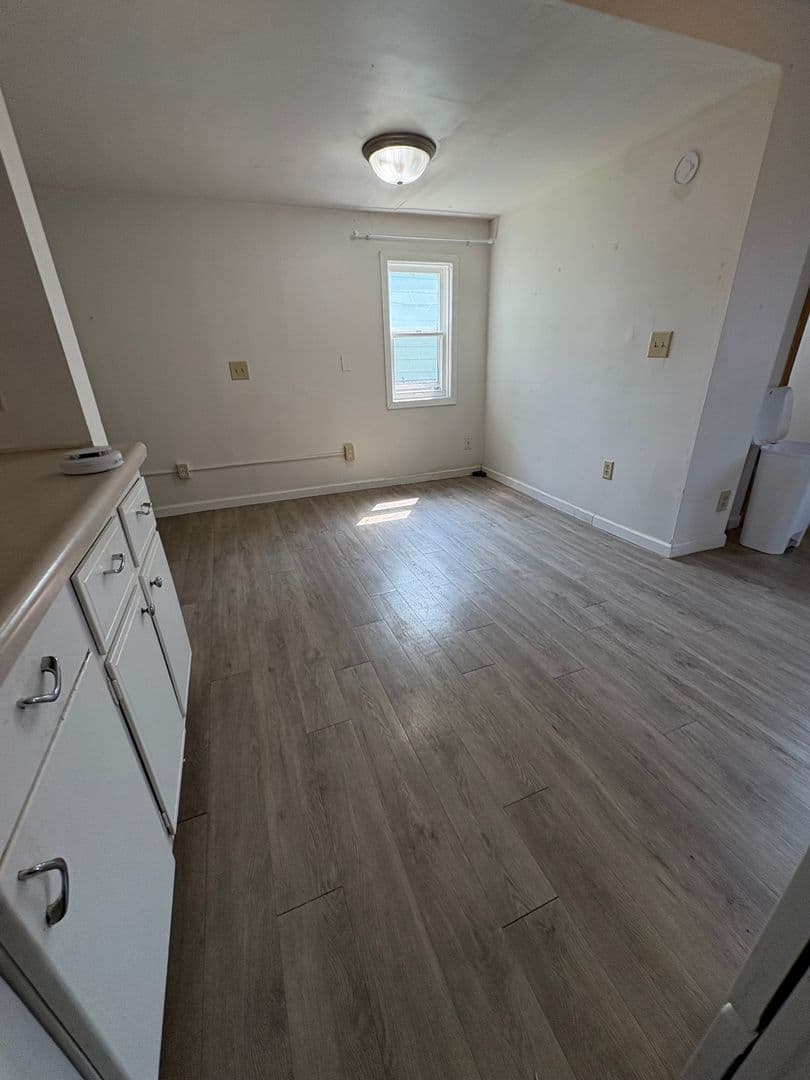 La Crosse Apartment: 608 9th St N