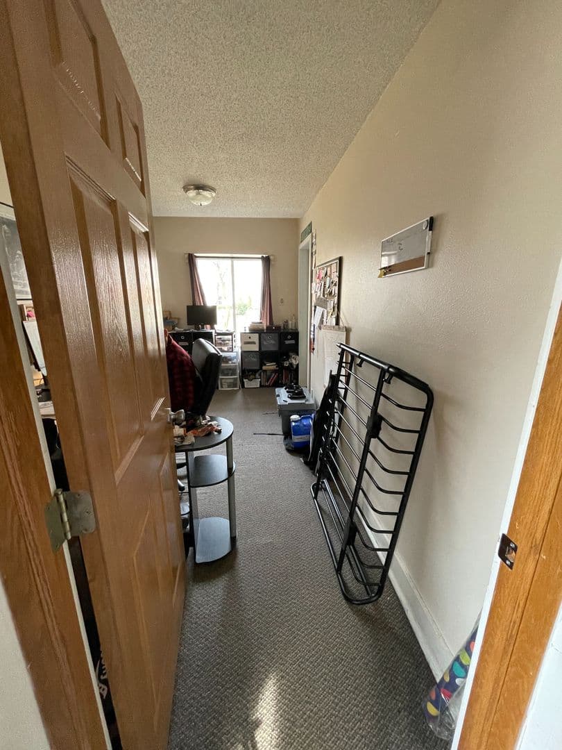 La Crosse Apartment: 409 West Ave S